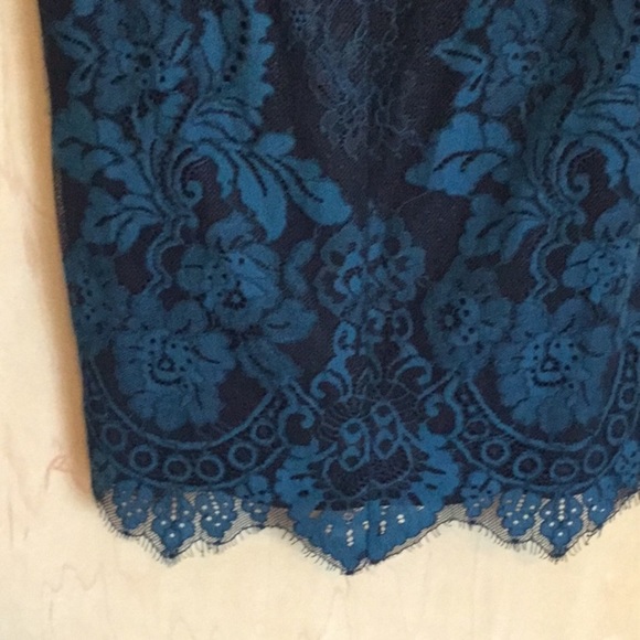 ERIN Fetherstone “Sheila” lace sheath dress 6 - Picture 4 of 9